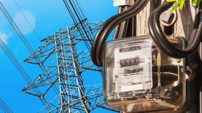 Ο ΔΕΔΔΗΕ ακούει; - Σε οικισμό στον Ασπρόπυργο, έκλεβαν ρεύμα με καλώδιο 1 χιλιομέτρου