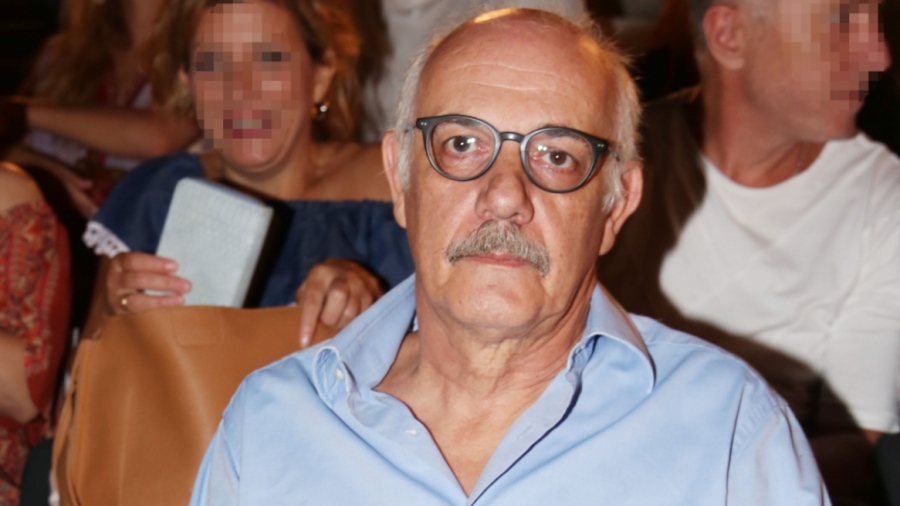 Ο Γιώργος Κιμούλης ζητά 700.000 ευρώ από τη Ζέτα Δούκα, τη Δώρα Χρυσικού και τον Νίκο Ψαρρά