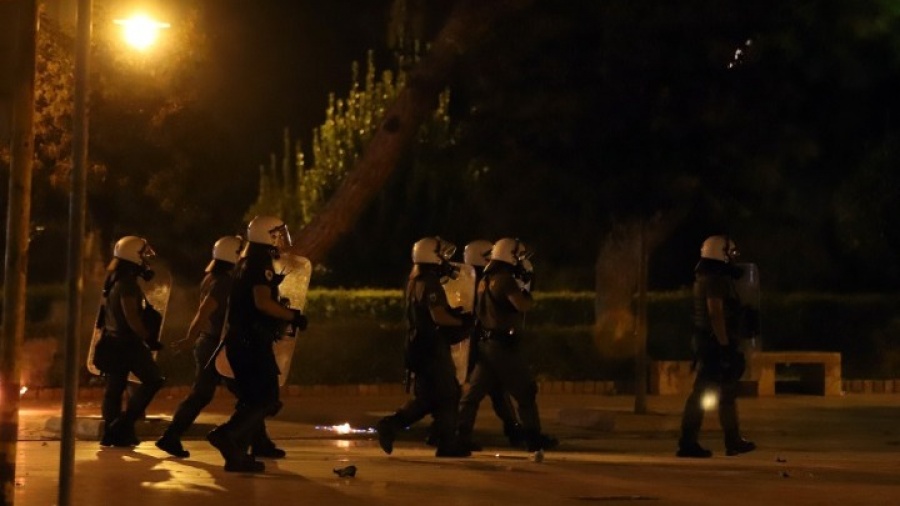 Ένταση έξω από το γήπεδο της Τούμπας