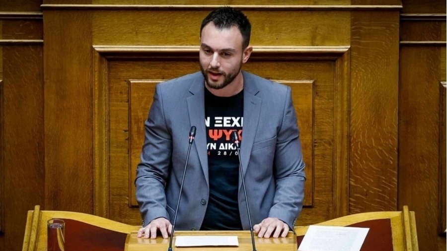 Φλώρος για δόμηση στους οικισμούς: Οι χαμένοι, οι κερδισμένοι και γιατί η ΝΔ άλλαξε ξαφνικά στάση