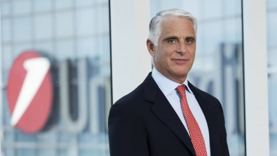 Παρέμαση Orcel: Δεν θα δαπανήσουμε 22 δισ. για την καταστροφή της Commerzbank - Στρατηγική η επένδυση στην Alpha Bank