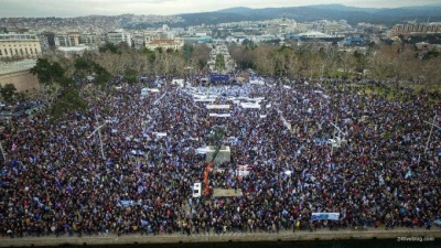 Προβληματισμός στην κυβέρνηση από το συλλαλητήριο στην Θεσσαλονίκη για το 