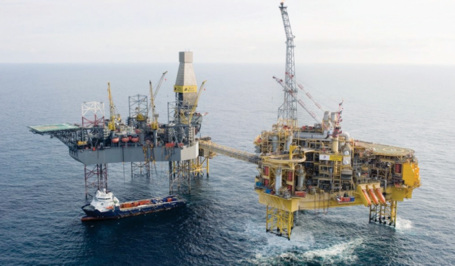 Σκωτία: Προχωρά στην πρώτη δημοπρασία στον κόσμο για πλωτά έργα πετρελαίου και φυσικού αερίου με αιολική ενέργεια