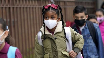 Οι Πολιτείες των ΗΠΑ καταργούν τη χρήση μάσκας στα σχολεία, η μία μετά την άλλη