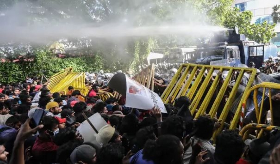 Χρεοκόπησε η Σρι Λάνκα - Eλλείψεις τροφίμων, φαρμάκων - Ντόμινο φοβάται το ΔΝΤ, επαφές με Πακιστάν