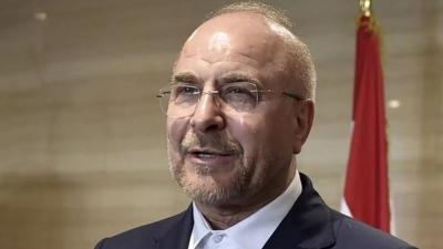 Όταν στο Ιράν έκαναν... αλγόριθμους... - Επικό τρολάρισμα Qalibaf με μαθηματικό τύπο που προαναγγέλλει την κατάρρευση των ΗΠΑ