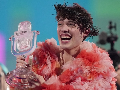 Μετά τη Eurovision βάζει πλώρη για την αναγνώριση του τρίτου φύλου στην Ελβετία ο Nemo Mettler