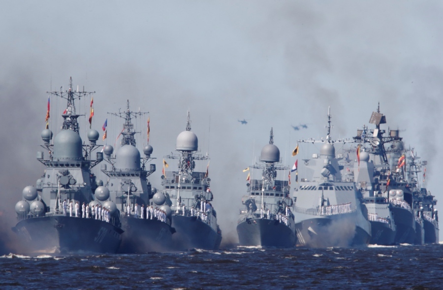 Rapid developments - Retaliation locked in for piracy in the Atlantic: Immediate Russian strikes on US and British targets