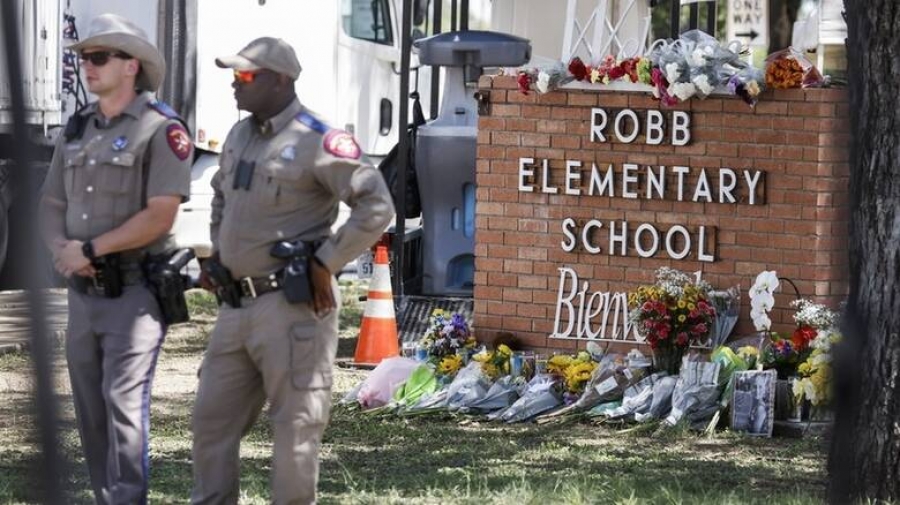 Μακελειό στο Τέξας: Παιδιά καλούσαν τον αριθμό έκτακτης ανάγκης, ενώ η αστυνομία περίμενε έξω