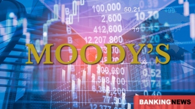 Moody’s: Αναβαθμίζεται σε θετικό το outlook της Ελλάδος, παραμένει το Baa3 - Κίνδυνος από χρέος, δημογραφικό, Ρωσία