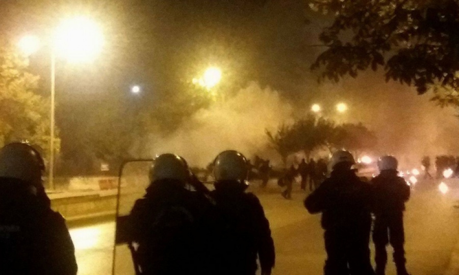 Επεισόδια σε Θεσσαλονίκη – Πάτρα, μετά τις πορείες για το Πολυτεχνείο