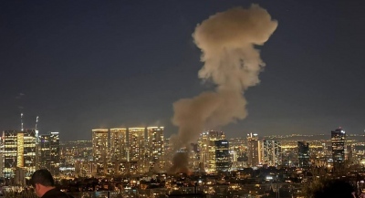 Μία νεκρή και πάνω από 20 τραυματίες από ιρανική πυραυλική επίθεση στο Ισραήλ