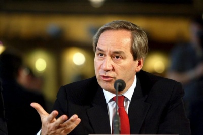 Ο Αλογοσκούφης ήθελε την θέση του διοικητή της ΤτΕ αλλά ο Στουρνάρας έχει ζητήσει ανανέωση