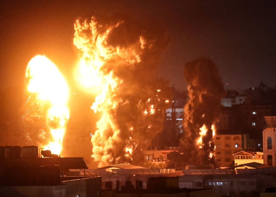 Σε κύκλο θανάτου η Γάζα, άψυχα σώματα παντού – Xάνει τον έλεγχο από το Ισραήλ η Hamas, έτοιμη να απελευθερώσει 70 ομήρους
