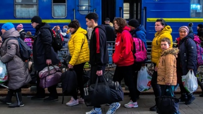 Τέλος το «Αμερικανικό Όνειρο» για χιλιάδες Ουκρανούς πρόσφυγες - Οι ΗΠΑ απειλούν με μαζικές απελάσεις