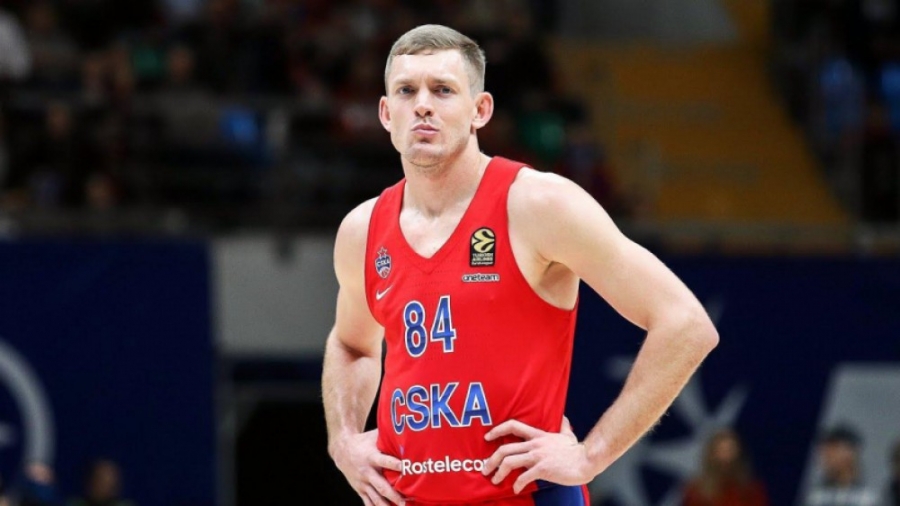 Ρον Μπάκερ: Σταματάει το μπάσκετ στα 28 του και γίνεται project manager