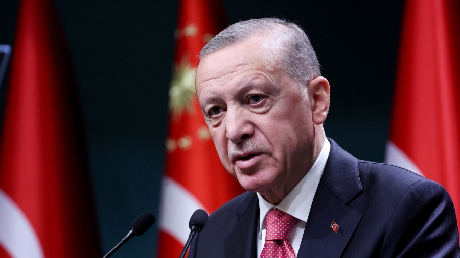 Politico: Το ΝΑΤΟ είναι υποχρεωμένο να ανεχθεί την Τουρκία... Χρήσιμος ηλίθιος ο Erdogan ή στρατηγικός εταίρος