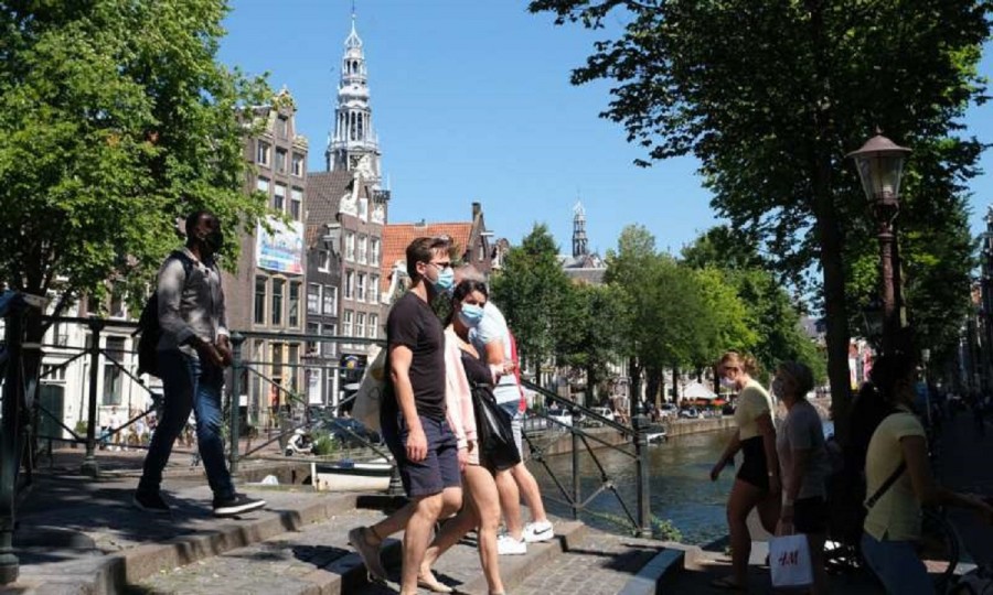 Τι λέει νέα μελέτη της Ευρωπαϊκής Επιτροπής Ταξιδιών για τον τουρισμό