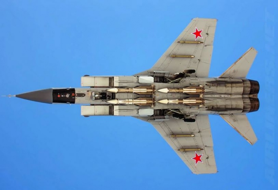 Ο μεγαλύτερος εχθρός των Ουκρανών πιλότων - Γιατί φοβούνται περισσότερο το ρωσικό Su -35 από τα MiG-31