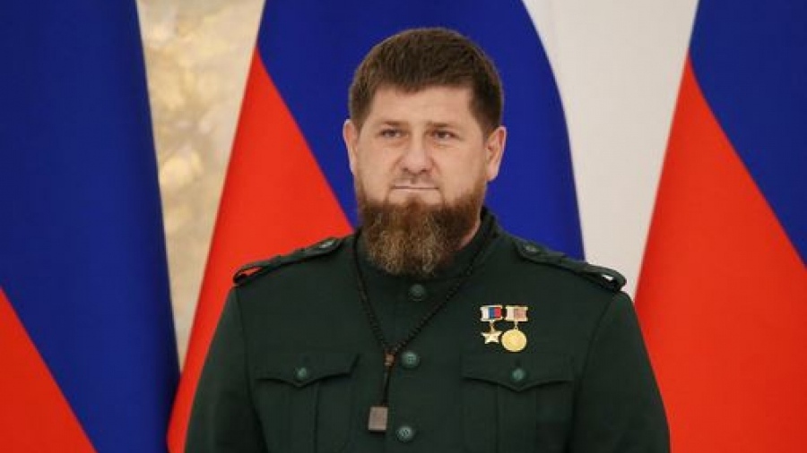 Μήνυμα Kadyrov: Ο εχθρός δεν ησυχάζει, υφαίνει δολοπλοκίες - Στεκόμαστε ώμο με ώμο, για τους δικούς μας, για τη γη μας, για την αλήθεια