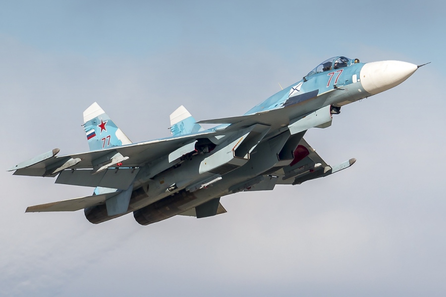 Απόλυτη ηγέτιδα και στον αέρα: Η Ρωσία επιβάλλεται και αναπτύσσει μαχητικά Su-33 Flanker-D, MiG-29KR στη Βόρεια Θάλασσα