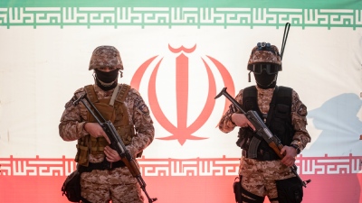 Πρωτοφανής προειδοποίηση Ιράν: Οι ηγεσίες ΗΠΑ και Ισραήλ μπαίνουν στο στόχαστρο - «Δεν θα είναι ασφαλείς ούτε στα σπίτια τους»