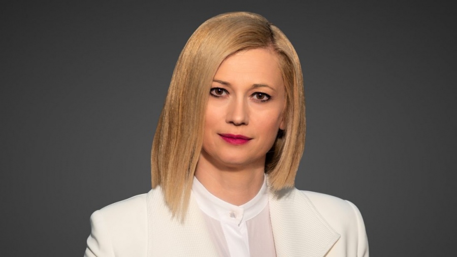 Ανείπωτο... δράμα για τη Ραχήλ Μακρή: «Ψάχνεις μια καλή νυχού και νοιώθεις πως διεκδικείς θέση στο Δημόσιο»