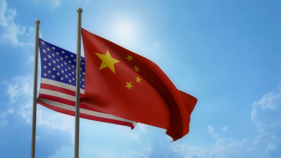 «Νέα πρόοδος» στις εμπορικές διαπραγματεύσεις ΗΠΑ – Κίνας, μεσούσης της «εκεχειρίας»