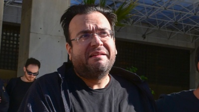 «Έπαθα εγκεφαλικό» - Λιποθύμησε στα κρατητήρια ο Φίλιππος Καμπούρης, μεταφέρθηκε στο νοσοκομείο