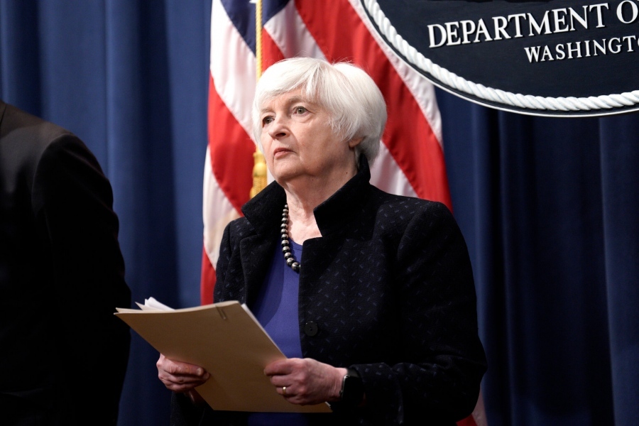 Επιμένει η Yellen (ΗΠΑ): Το τραπεζικό σύστημα μπορεί να αντέξει μία κατάρρευση στα εμπορικά ακίνητα