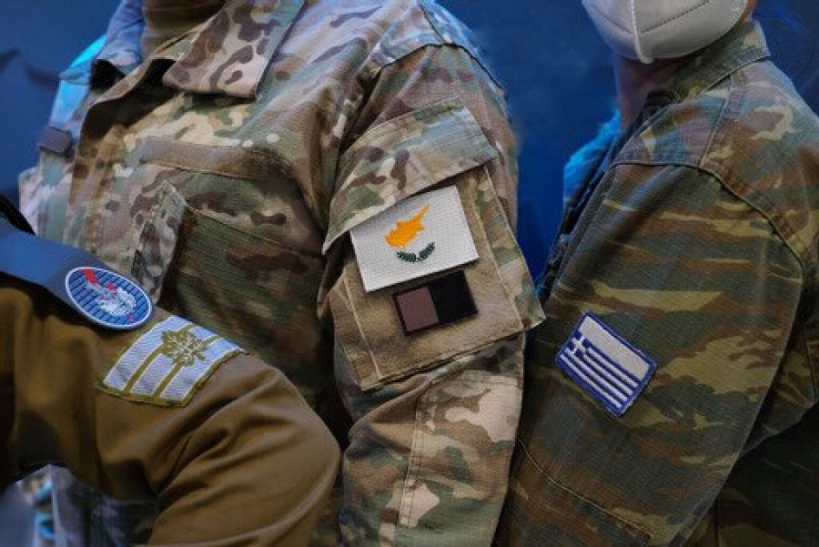 Έπεσαν οι υπογραφές: Στρατιωτική συνεργασία Ελλάδας, Κύπρου και Ισραήλ – Διακλαδικές ασκήσεις, νέες τεχνολογίες, ανταλλαγή πληροφοριών