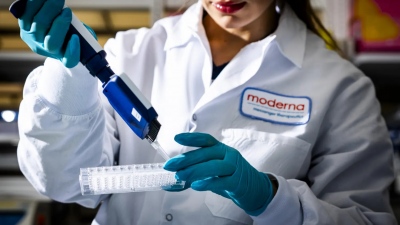 «Βόμβα» στην Ιατρική: Εμβόλιο των Merck και Moderna κατά του καρκίνου πέρασε το μεγάλο τεστ – Στο +90% η μετοχή