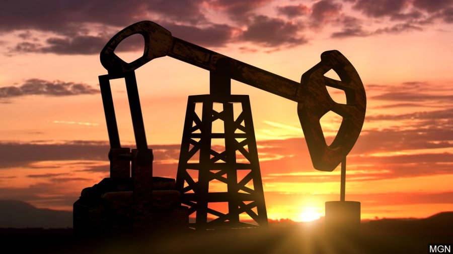 ΗΠΑ: Περαιτέρω μείωση στις πλατφόρμες εξόρυξης πετρελαίου, έφθασαν τις 378