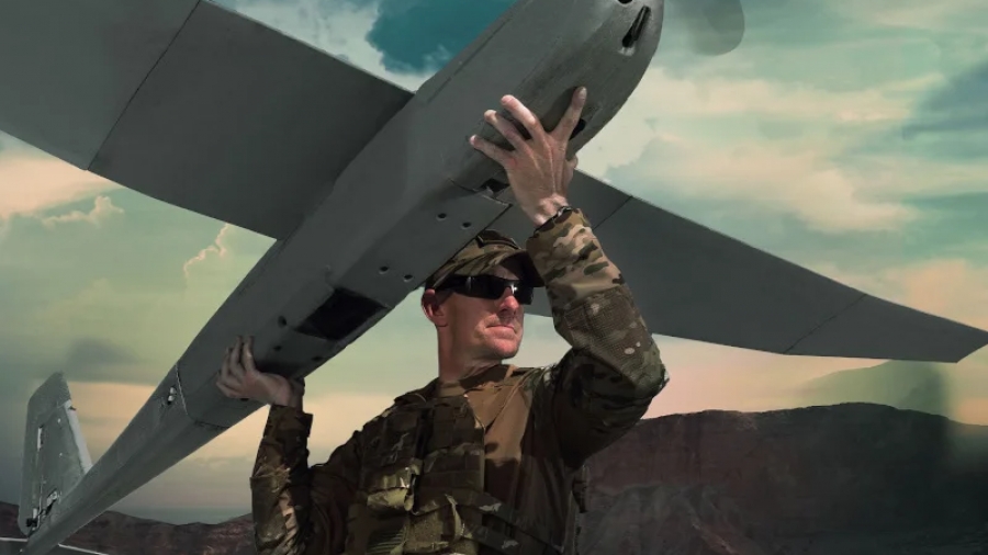 Η Ουκρανία αγοράζει 11 drones Puma-LE για τις Ένοπλες Δυνάμεις