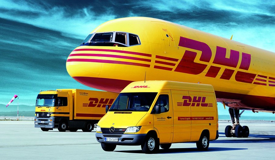 Η DHL ξεκίνησε την παγκόσμια μεταφορά του εμβολίου κατά του κορωνοϊού