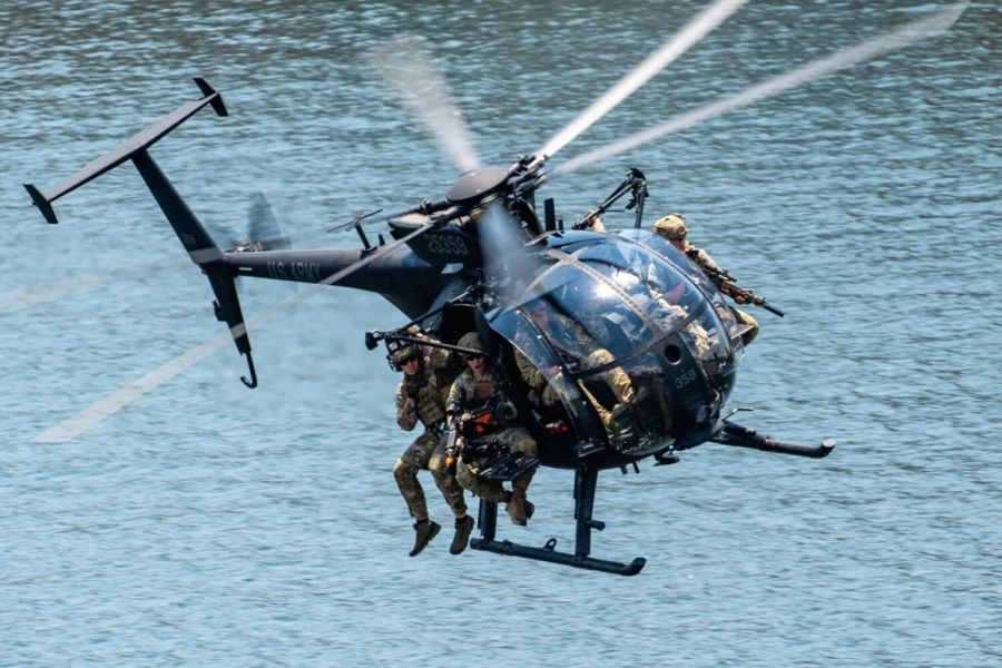 «Ο Θεός είναι αγαθός» - Έστησαν αεροπορική βάση, ξεφόρτωσαν ελικόπτερα: Πώς οι ΗΠΑ έβγαλαν από το Ιράν τον πιλότο του F-15