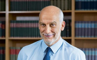 Τσακρής (ΕΚΠΑ) - Κορωνοϊός: Eισήγηση των λοιμωξιολόγων για προσεκτικό άνοιγμα