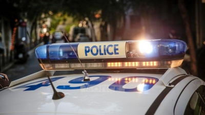 Πυροβολισμοί στο Κορωπί - Άγνωστος άνοιξε πυρ μέσα από αυτοκίνητο - Αναφορές για έναν τραυματία