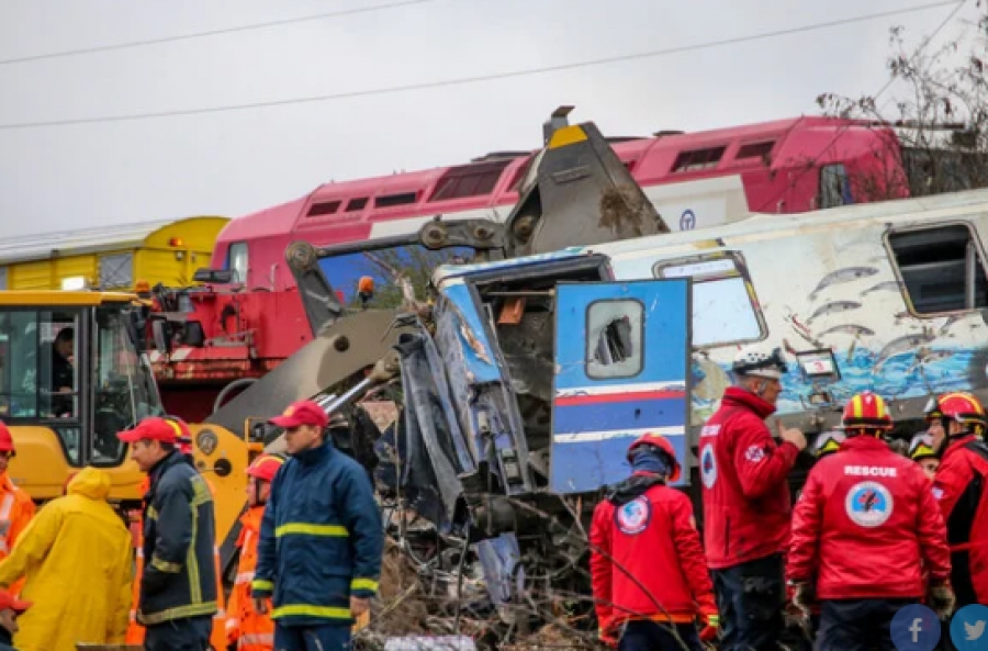 Κυβέρνηση - Τραγωδία στα Τέμπη: Στα 55 τα θύματα που έχουν ταυτοποιηθεί, 50 σοροί έχουν παραδοθεί στις οικογένειες