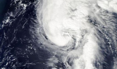 Ινδία-Μπανγκαλντές: Δέκα νεκροί, 30 τραυματίες και 36 αγνοούμενοι από τον κυκλώνα Bulbul – Καταστράφηκαν 6.000 σπίτια