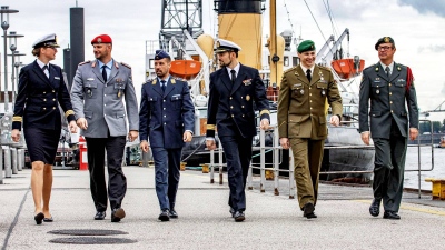 Πρωτοφανής εκχώρηση εθνικής κυριαρχίας - Αμερικανός στρατηγός εντάσσεται στο επιτελείο της Bundeswehr