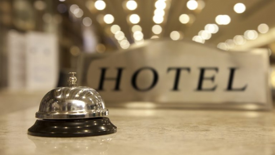 Πόσο αυξήθηκαν τα έσοδα στα ξενοδοχεία Αθήνας και Θεσσαλονίκης