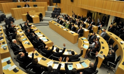 Deutsche Welle: Βουλευτικές εκλογές με ανατροπές στην Κύπρο