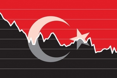 Τουρκία: Kατρακύλα της λίρας σε νέο ιστορικό χαμηλό επίπεδο μετά τη μείωση των επιτοκίων στο 16%