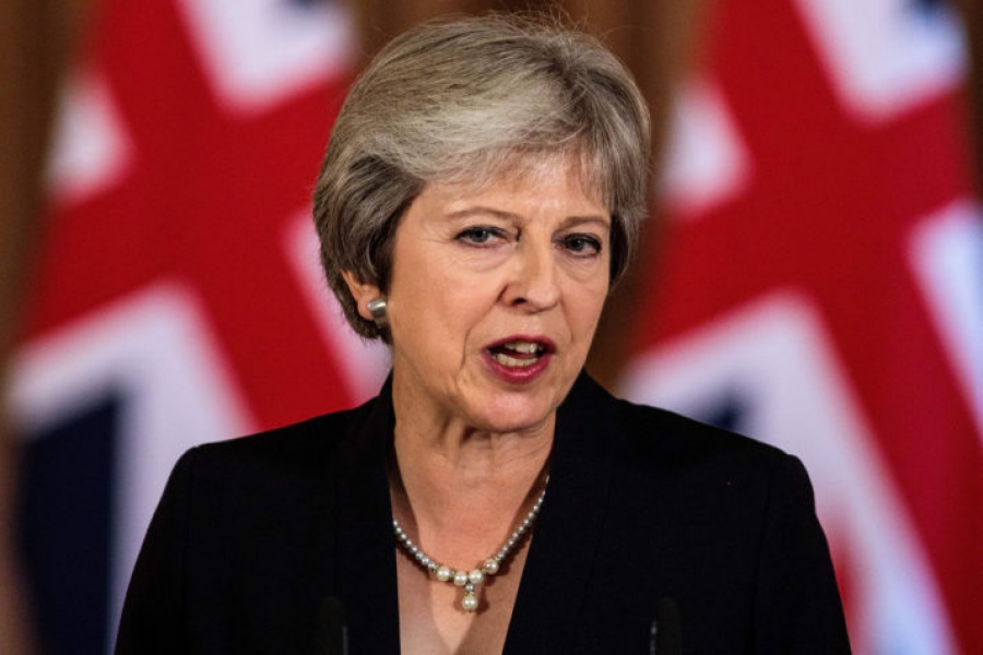 May: Δεν θα εξυπηρετήσει σε τίποτα η αναβολή του Brexit
