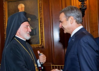 Η υποδοχή Ελπιδοφόρου σε Μητσοτάκη: Η ελληνική Ομογένεια σας καλωσορίζει, σας αγαπά και σας στηρίζει