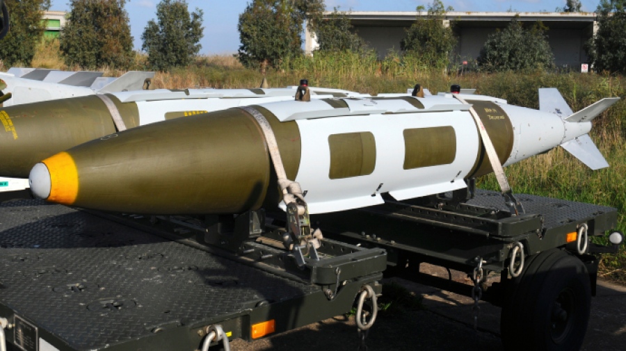 Οι Ουκρανοί χρησιμοποιούν μαζικά κατευθυνόμενες βόμβες στη Zaporizhia