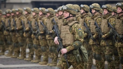 Ευρηματικοί Ουκρανοί - Στρατολογούν πολίτες προσκαλώντας τους σε ψεύτικες συνεντεύξεις