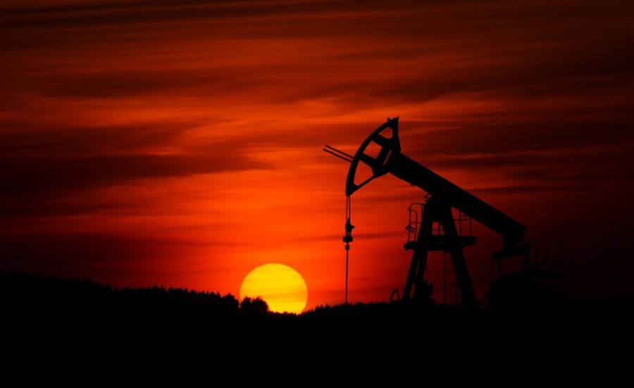 Με πτώση άνω του 1% έκλεισε το πετρέλαιο – Στα 40,8 δολ. το WTI, στα 43,3 δολ. το Brent