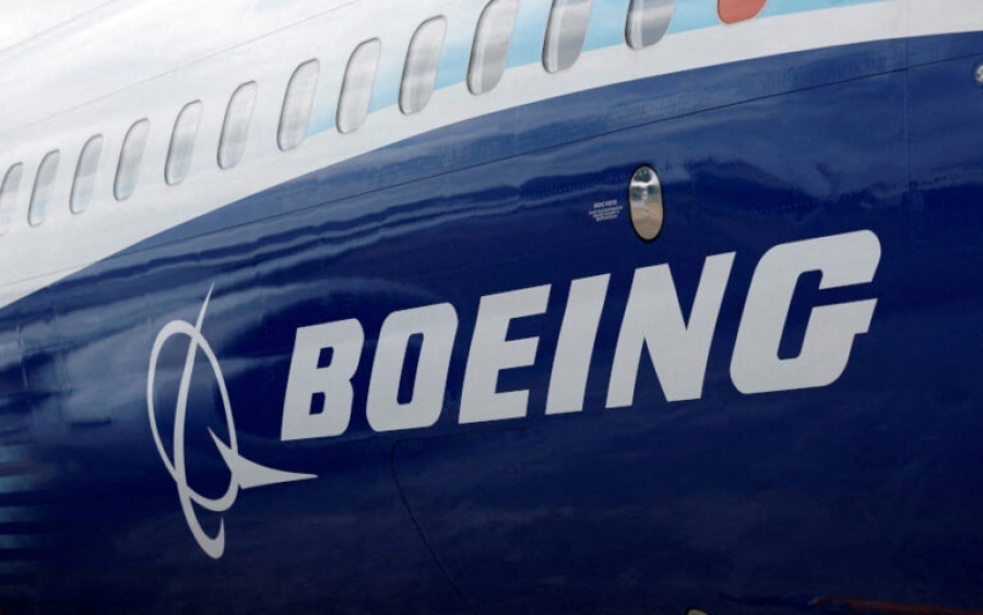 Boeing: ζημιές 563 εκατ. δολ. στο τρίμηνο χρήσης – Τα έσοδα σημείωσαν άλμα 18,4%, στα 19,75 δισ. δολ.